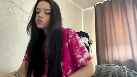 LouisePavlides webcam model stream image