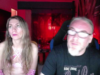 GiselleandJay webcam model stream image