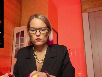 Findom_Lady_Shine webcam model stream image