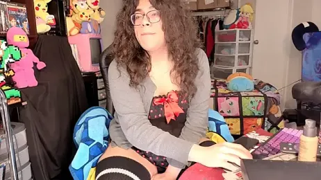 ShinyCherub webcam model stream image