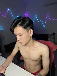 LTMinh08 webcam stripchat model stream image