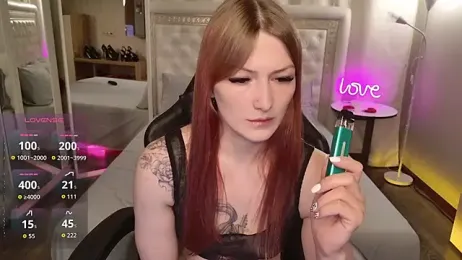 Alice_on_fire webcam model stream image