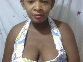 Love-Sexya webcam bongacams model stream image