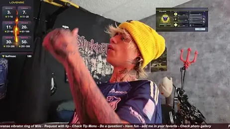 AcidMilo webcam model stream image