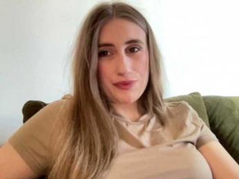 Walkiria19 webcam model stream image