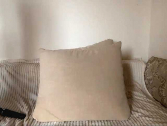 EmilyCroft webcam model stream image