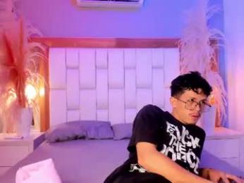 amy_and_aleex webcam chaturbate model stream image