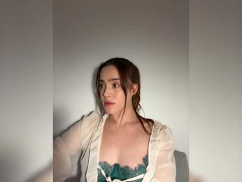 Kendrasil webcam model stream image