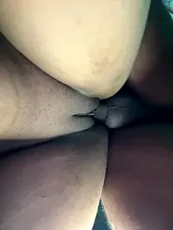 COLAMBIA_QEEN webcam model stream image