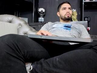 Deivid James webcam model stream image