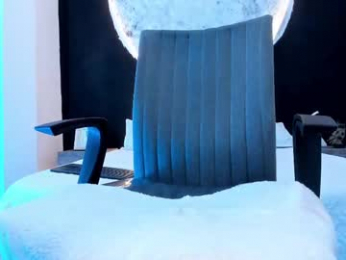 isaacblack_ webcam model stream image