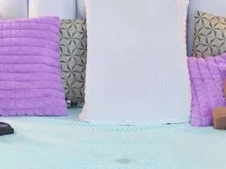 irisross webcam model stream image