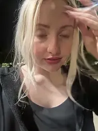 seeunexttuesday webcam model stream image