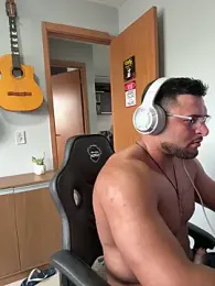 KRYSTALIZEDY webcam model stream image