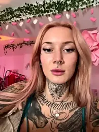 Stella-Kink webcam model stream image