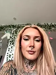 Stella-Kink webcam model stream image