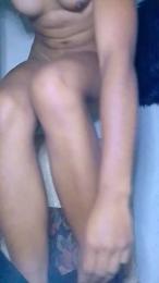 Daliah02 webcam model stream image