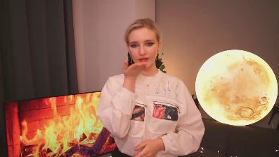 JustineWanvig webcam model stream image