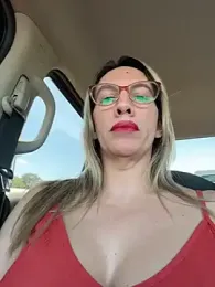 Gatitacarlita webcam model stream image