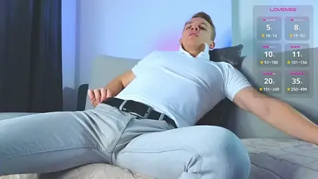 S3Xyes webcam stripchat model stream image