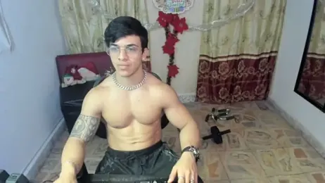 TheMuscularVenezuelanMan webcam model stream image