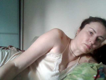 lily133 webcam model stream image