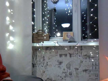 MarinaMOON webcam model stream image