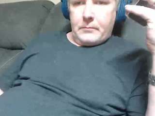 wesly-pipes webcam model stream image