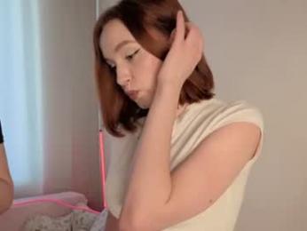 ettiehildred webcam model stream image