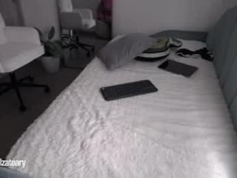 _arianalzate_ webcam model stream image