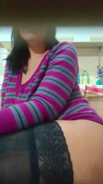 Adelaide986 webcam model stream image