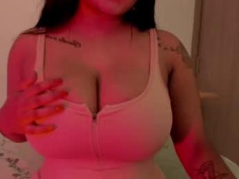 m1emilia webcam model stream image