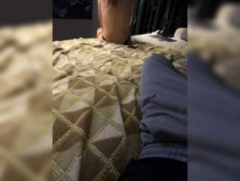 HiddenDesires webcam model stream image