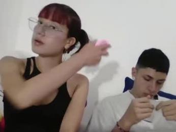 zoe_jhon18 webcam chaturbate model stream image