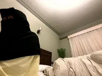 Submissive_Arab webcam model stream image