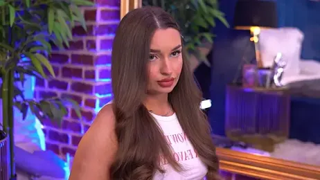 MillaSerene webcam model stream image