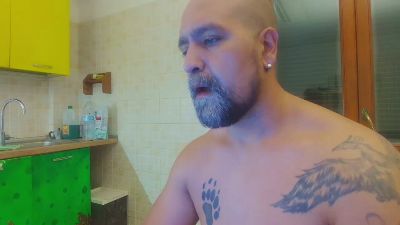 Mannextdoor1929 webcam model stream image