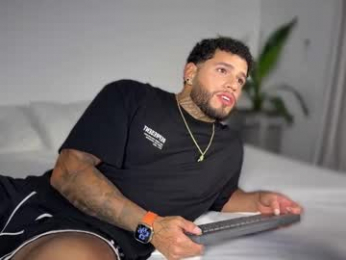 yamp_bigcock webcam model stream image