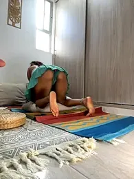 ROUSSH webcam model stream image