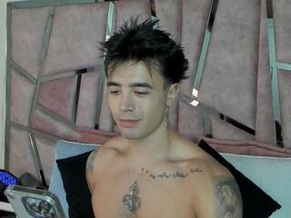 Alix Martin webcam model stream image