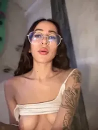 lauravasquez webcam model stream image