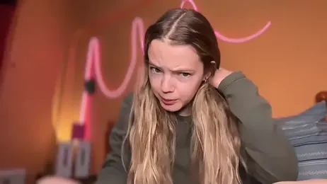 -veranito- webcam model stream image