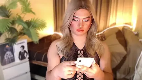 UrGoddess_Sofia webcam model stream image