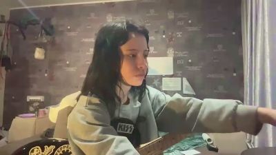 SalleyGoertz webcam model stream image