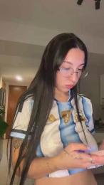 babylola33 webcam model stream image