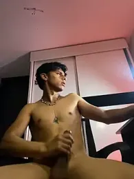 ErosDominant webcam stripchat model stream image