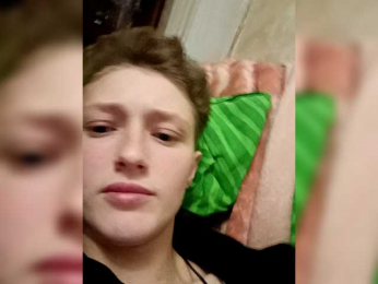 LiveWith-Me webcam model stream image