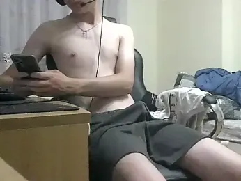 Milo_100 webcam model stream image