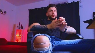 MightyAaronX webcam model stream image