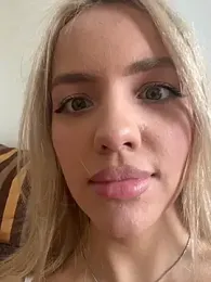 EllaBaby18 webcam model stream image